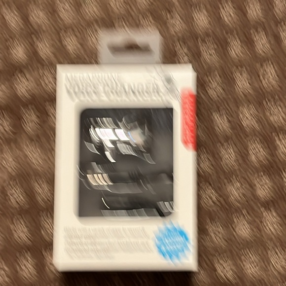 NWT- Megaphone Voice Changer - Picture 4 of 4